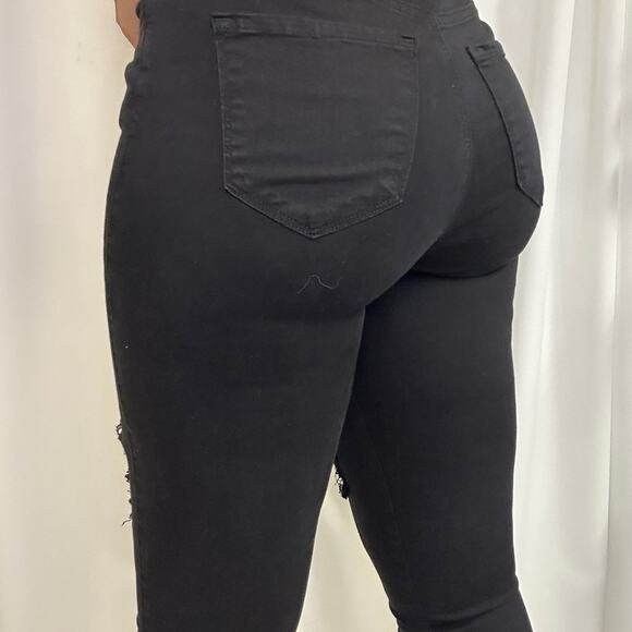Black Jeans with Distressing size 10 - Picture 3 of 3